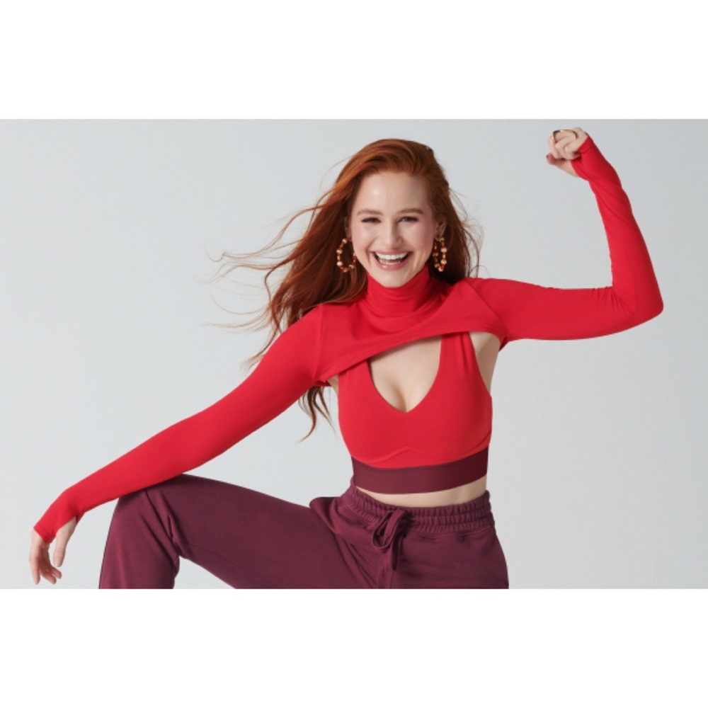 NWT Fabletics Rory Seamless Long Sleeve Shrug Top